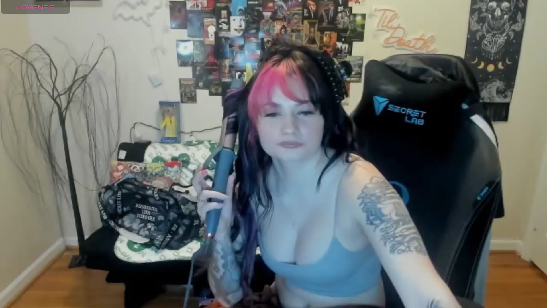 Gallery image thumbnail from CallieMyers's myfreecams stream on, 04/05/2024, 15:55 image 6 of 20