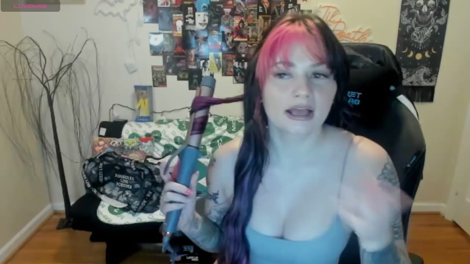 Gallery image thumbnail from CallieMyers's myfreecams stream on, 04/05/2024, 15:55 image 3 of 20