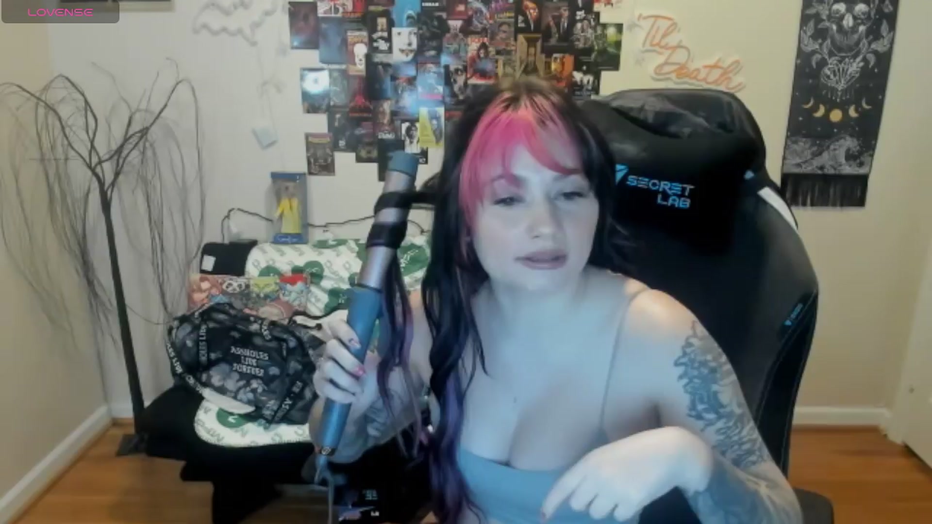 Gallery image thumbnail from CallieMyers's myfreecams stream on, 04/05/2024, 15:55 image 5 of 20