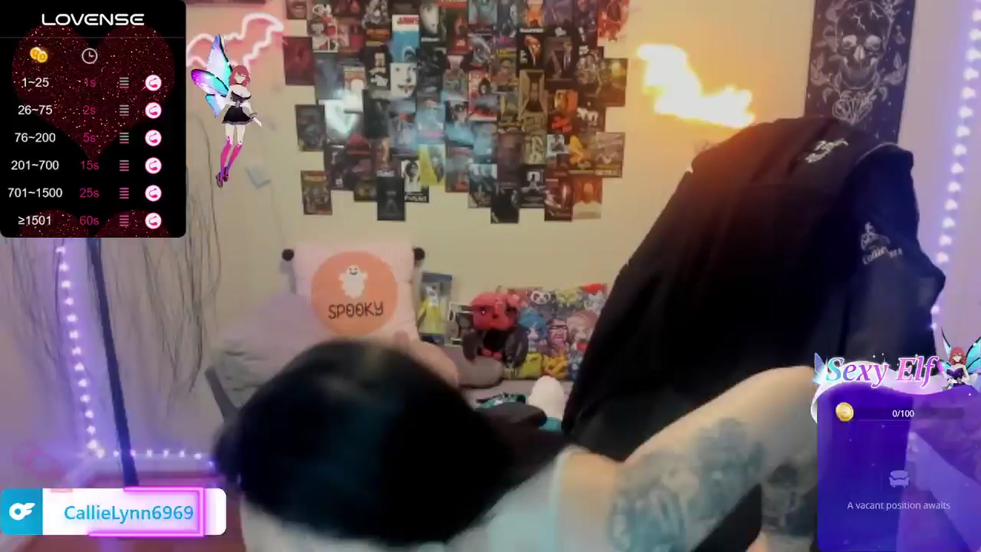 Gallery image thumbnail from CallieMyers's myfreecams stream on, 05/03/2024, 16:13 image 7 of 20