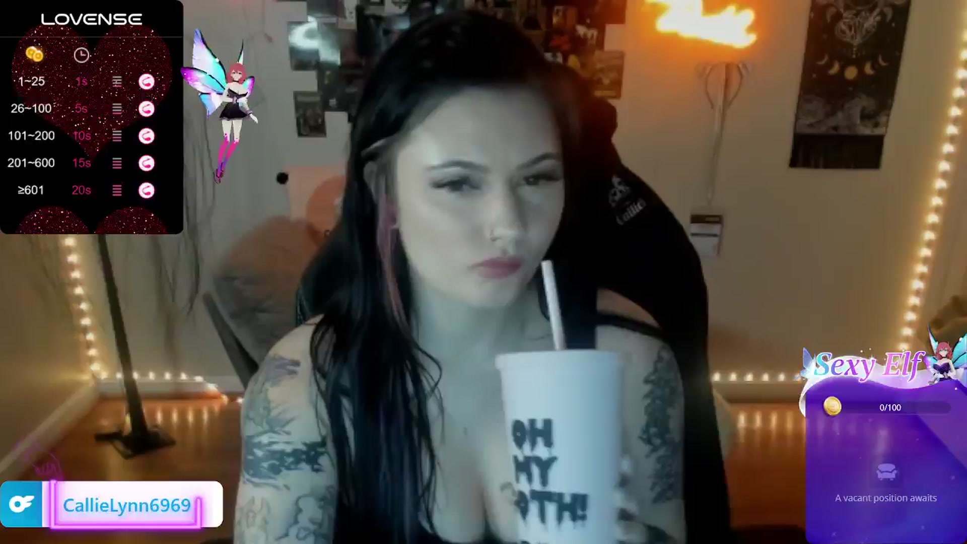 Gallery image thumbnail from CallieMyers's myfreecams stream on, 05/06/2024, 20:21 image 7 of 20
