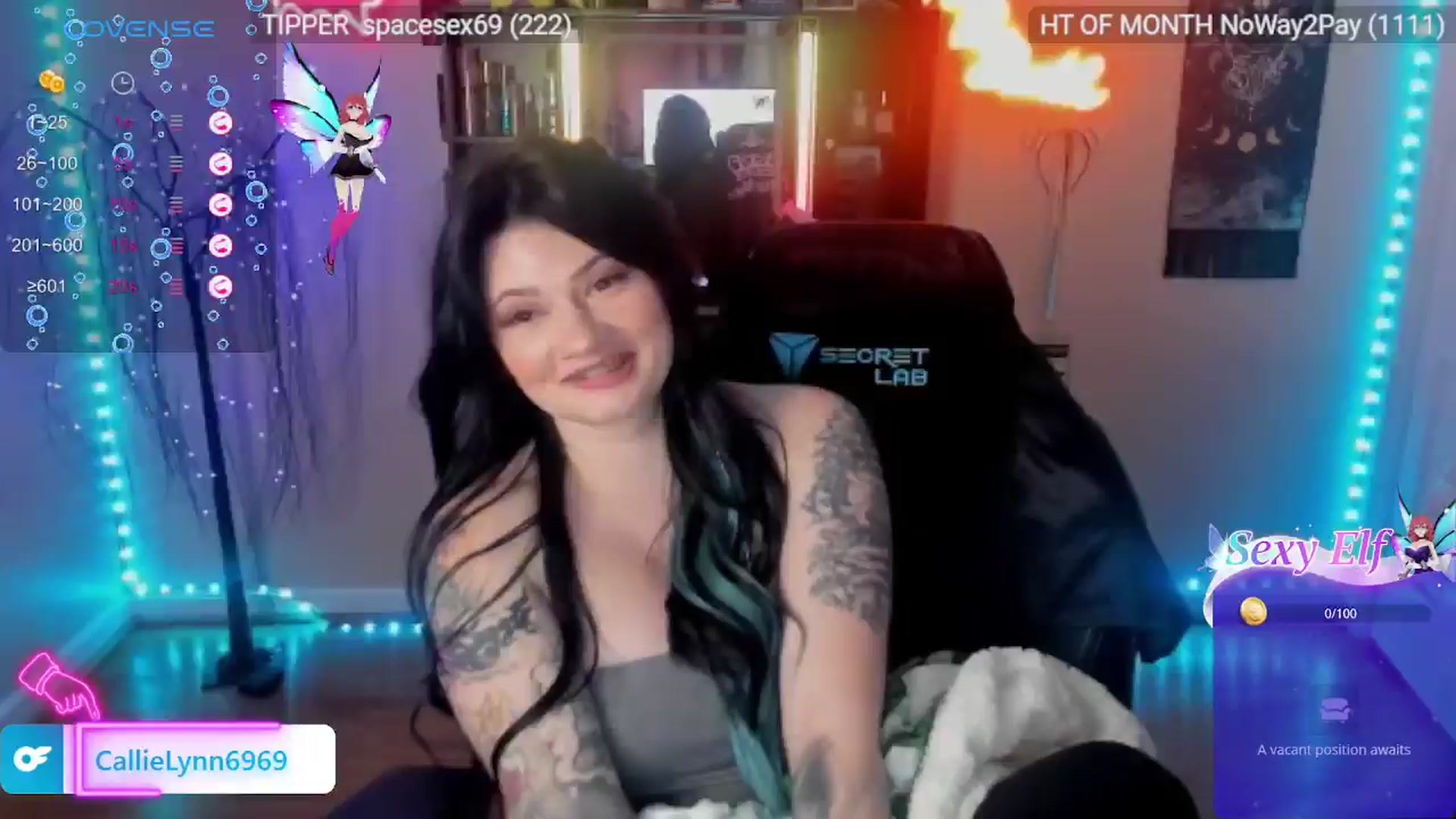 Gallery image thumbnail from CallieMyers's myfreecams stream on, 05/15/2024, 24:40 image 13 of 20