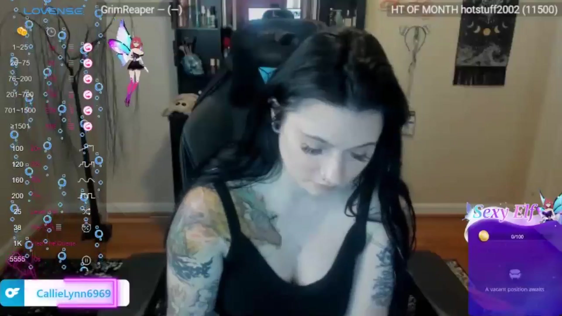 Gallery image thumbnail from CallieMyers's myfreecams stream on, 05/29/2024, 18:18 image 14 of 20