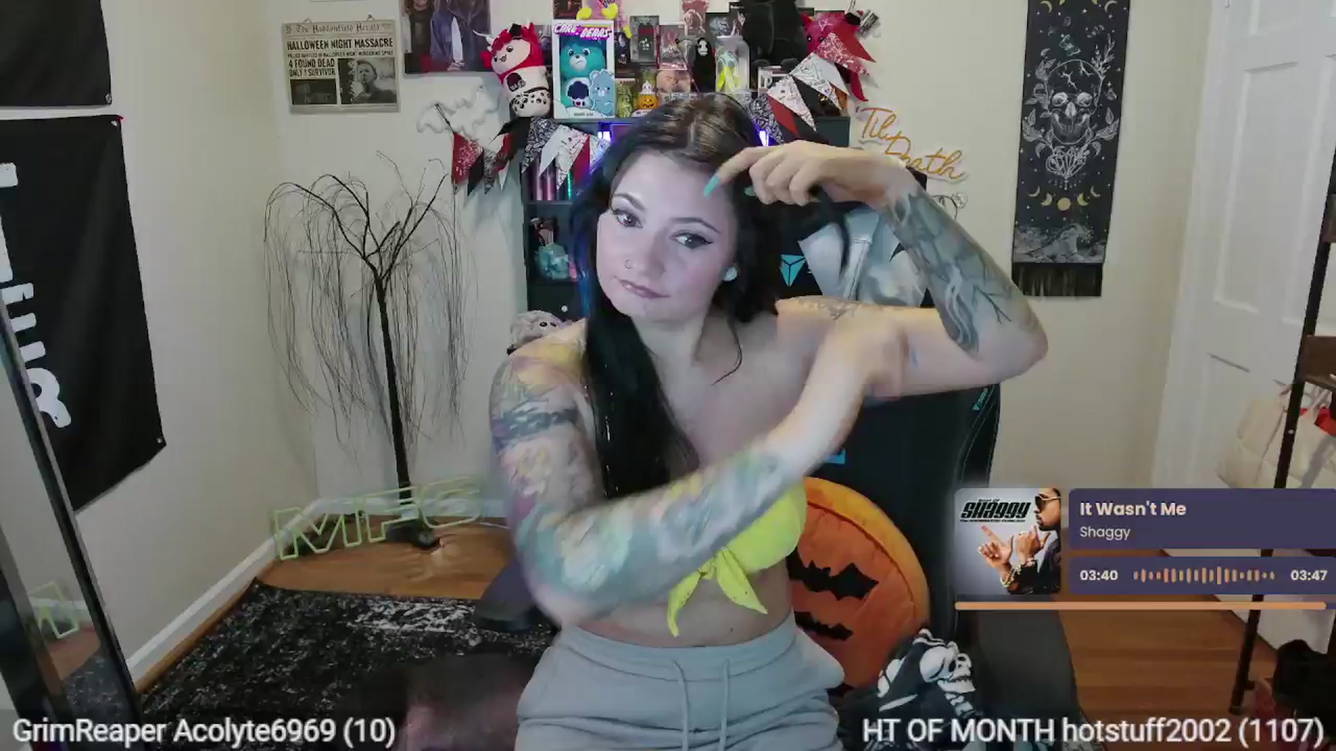Gallery image thumbnail from CallieMyers's myfreecams stream on, 07/17/2024, 16:10 image 6 of 20