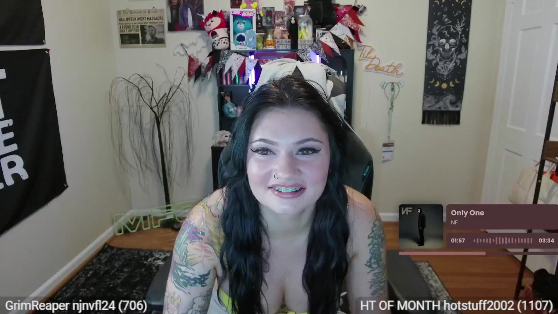 Gallery image thumbnail from CallieMyers's myfreecams stream on, 07/17/2024, 16:51 image 8 of 20