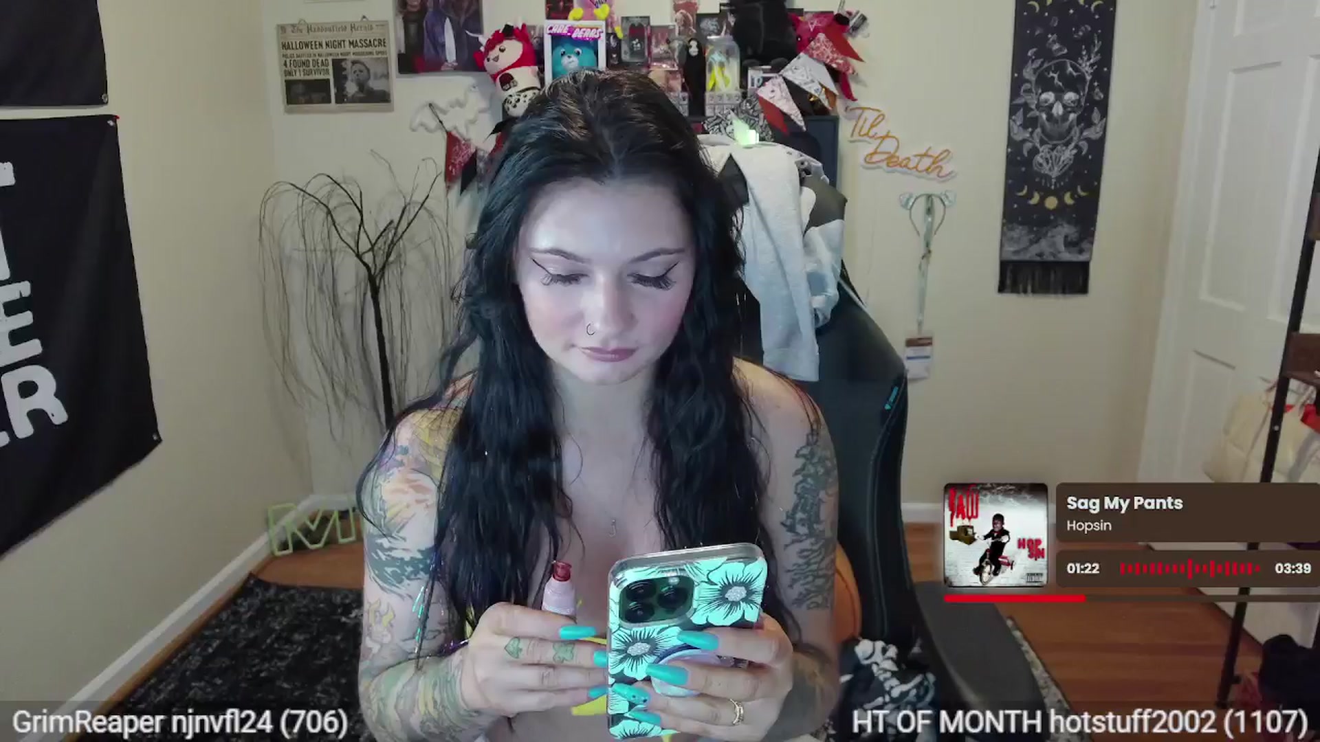 Gallery image thumbnail from CallieMyers's myfreecams stream on, 07/17/2024, 16:51 image 2 of 20