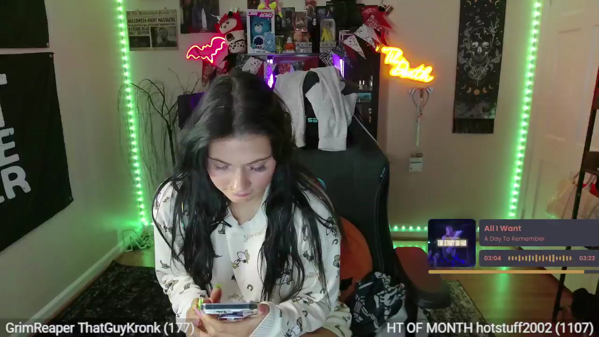Gallery image thumbnail from CallieMyers's myfreecams stream on, 07/19/2024, 01:05 image 9 of 20