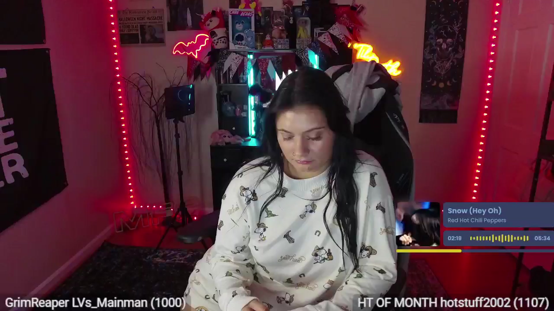 Gallery image thumbnail from CallieMyers's myfreecams stream on, 07/19/2024, 01:05 image 19 of 20