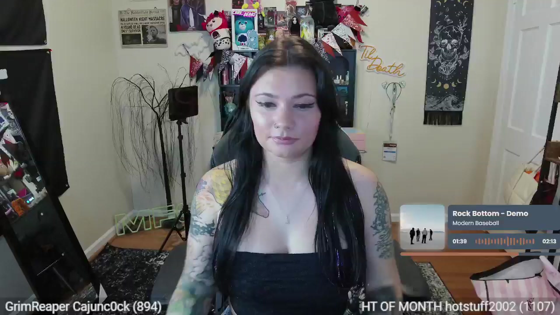 Gallery image thumbnail from CallieMyers's myfreecams stream on, 07/22/2024, 17:29 image 6 of 20