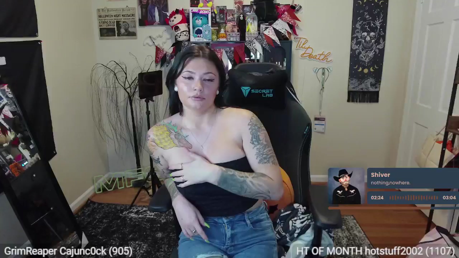 Gallery image thumbnail from CallieMyers's myfreecams stream on, 07/22/2024, 17:29 image 12 of 20