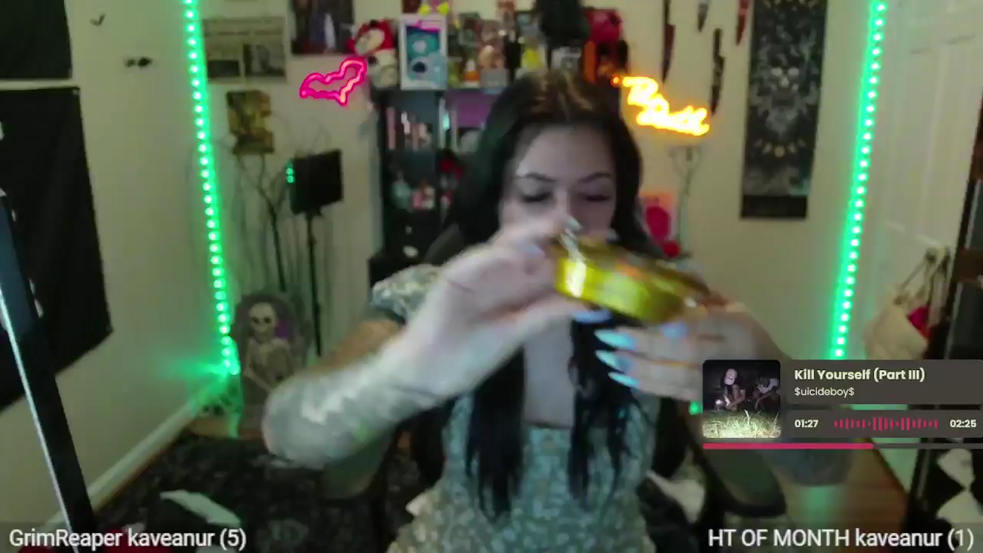 Gallery image thumbnail from CallieMyers's myfreecams stream on, 08/08/2024, 16:13 image 16 of 20