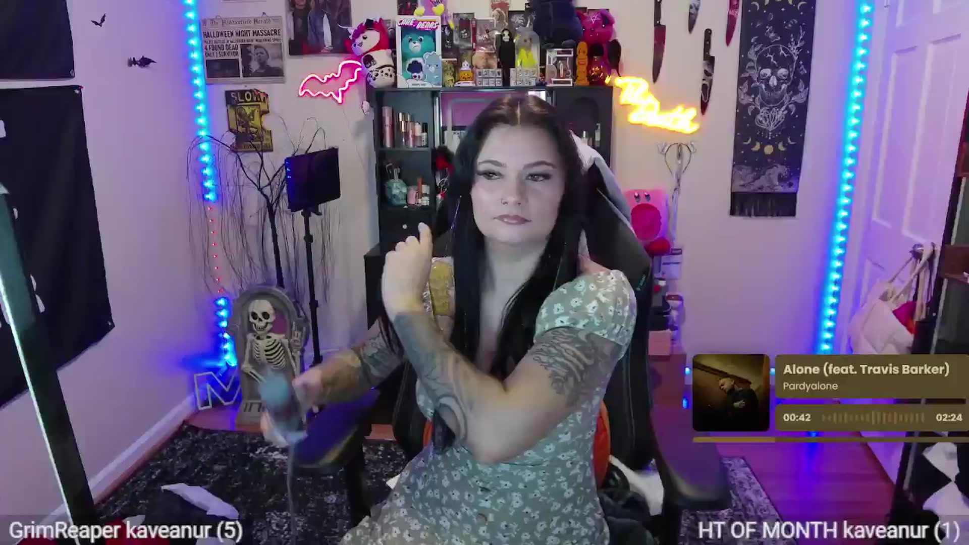 Gallery image thumbnail from CallieMyers's myfreecams stream on, 08/08/2024, 16:13 image 17 of 20