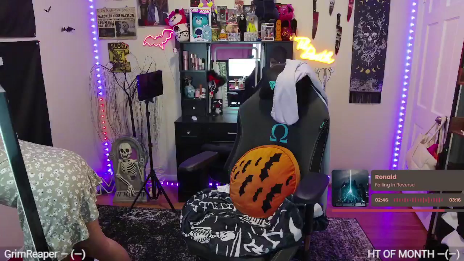 Gallery image thumbnail from CallieMyers's myfreecams stream on, 08/08/2024, 16:13 image 3 of 20