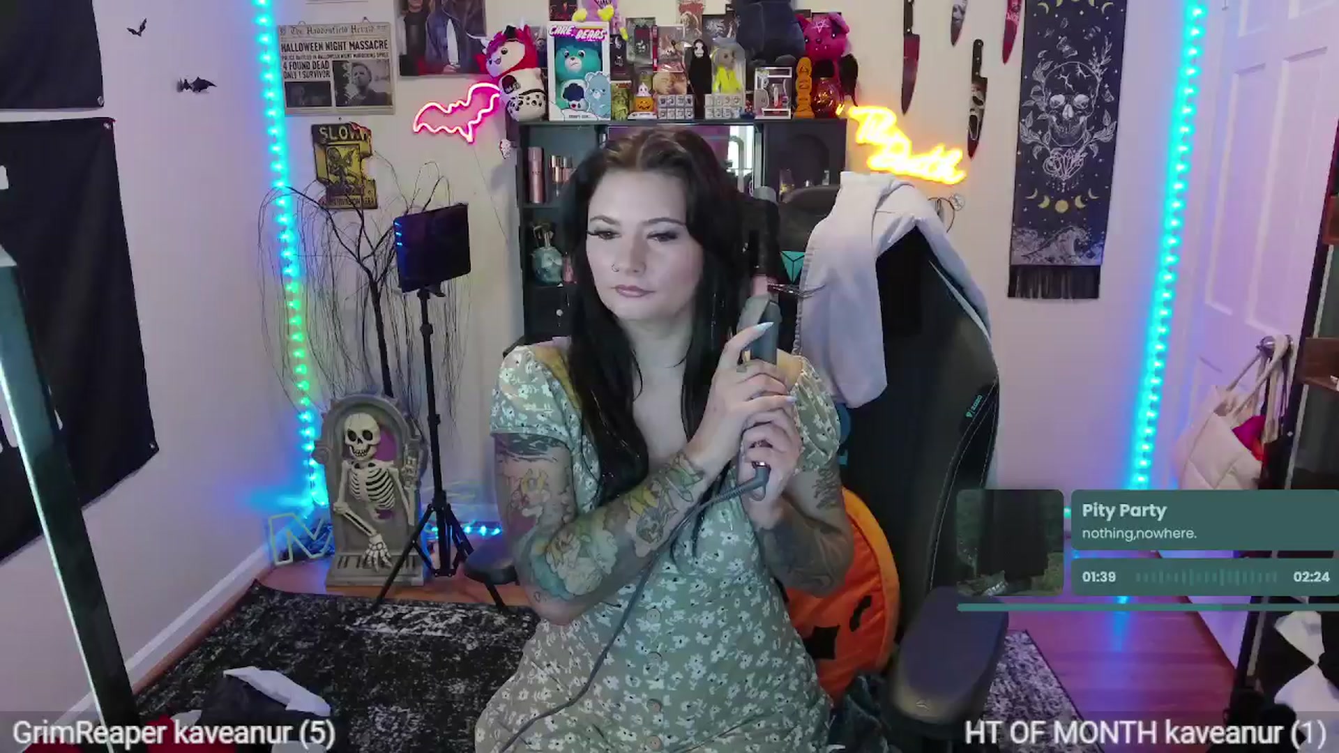 Gallery image thumbnail from CallieMyers's myfreecams stream on, 08/08/2024, 16:13 image 8 of 20