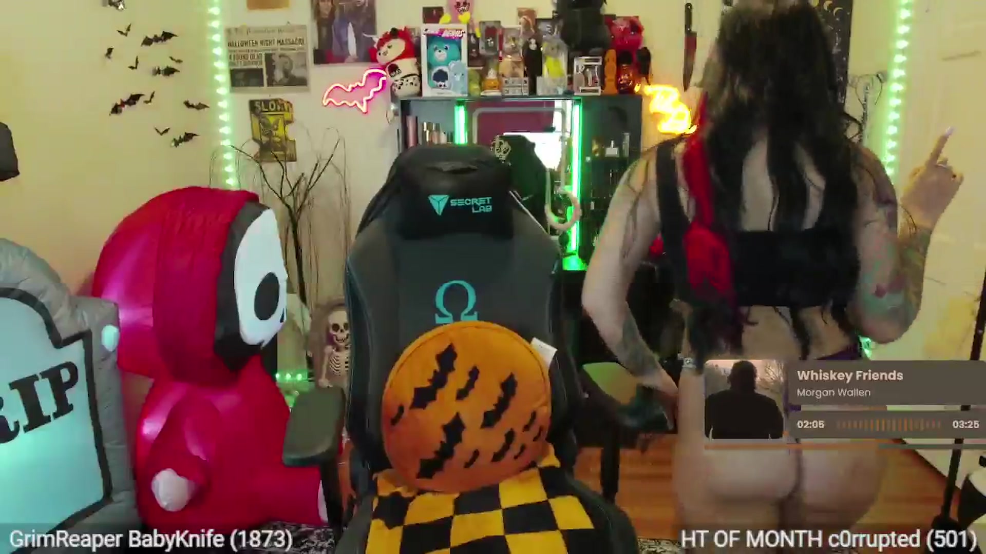 Gallery image thumbnail from CallieMyers's myfreecams stream on, 08/13/2024, 16:29 image 17 of 20