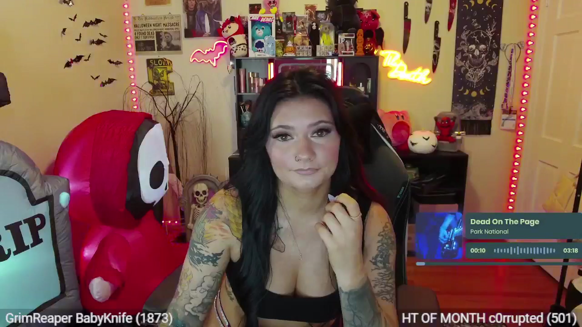 Gallery image thumbnail from CallieMyers's myfreecams stream on, 08/13/2024, 16:29 image 16 of 20
