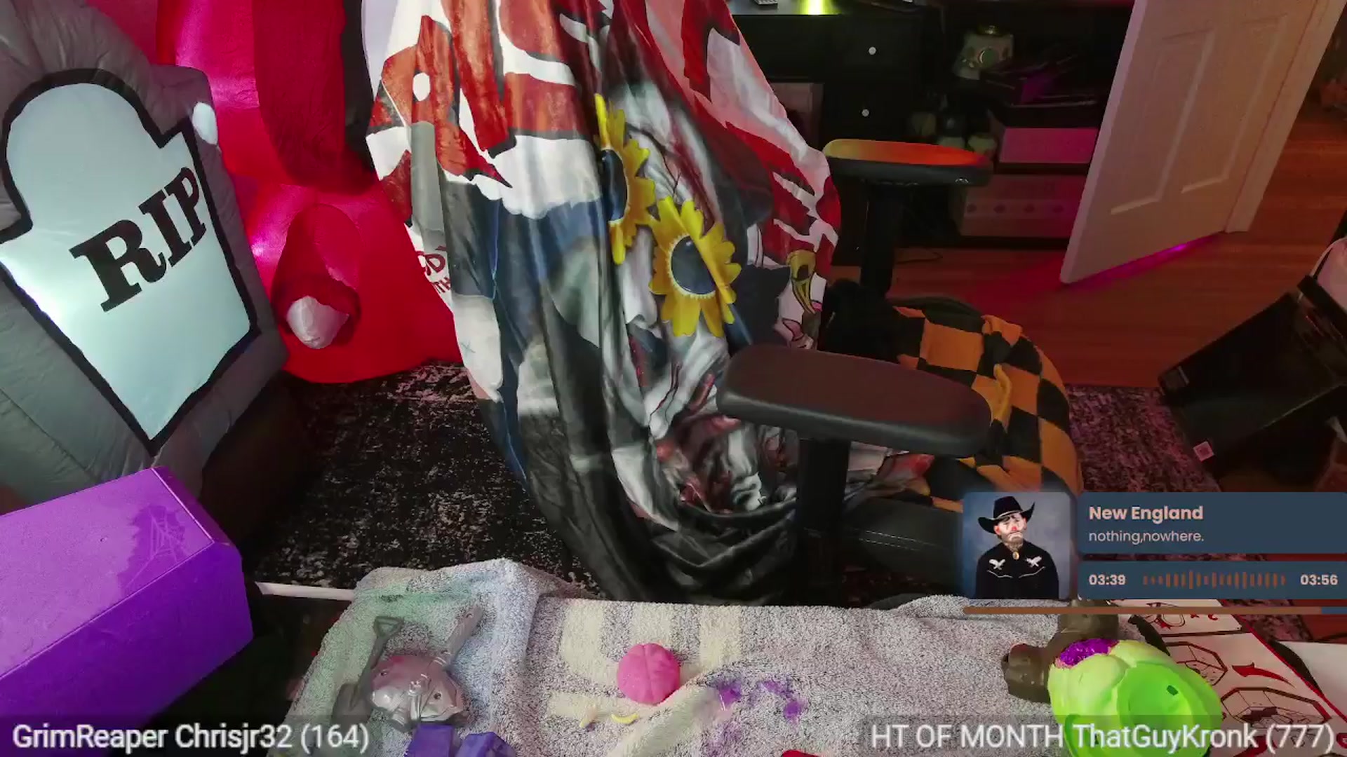 Gallery image thumbnail from CallieMyers's myfreecams stream on, 08/16/2024, 24:55 image 5 of 20