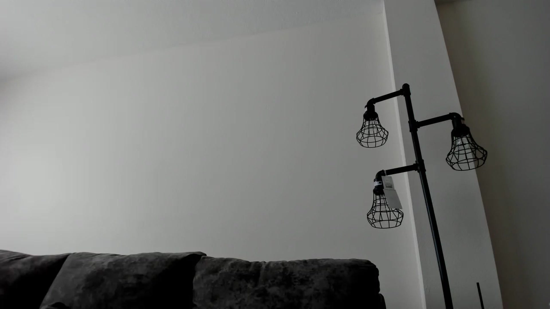 Gallery image thumbnail from Callmekalii's myfreecams stream on, 06/21/2023, 17:23 image 8 of 20