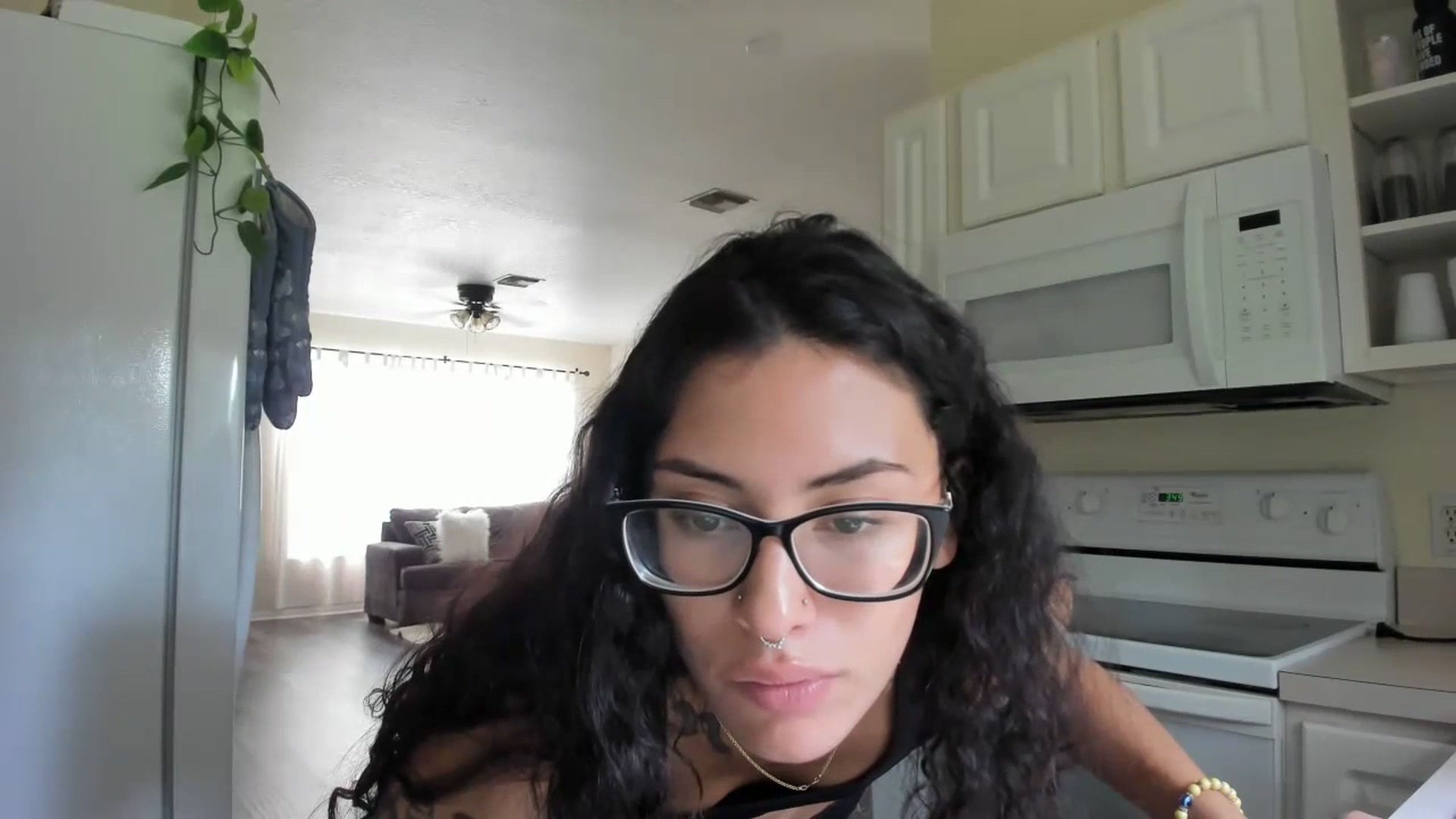 Gallery image thumbnail from Callmekalii's myfreecams stream on, 06/26/2023, 19:53 image 19 of 20