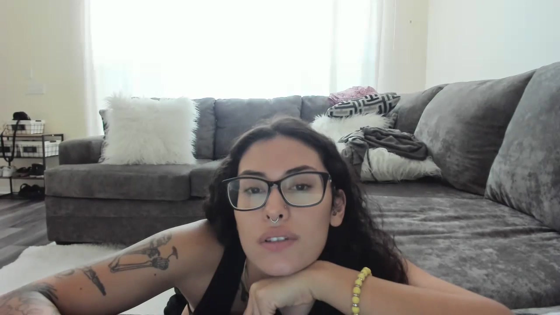 Gallery image thumbnail from Callmekalii's myfreecams stream on, 06/26/2023, 20:10 image 8 of 20