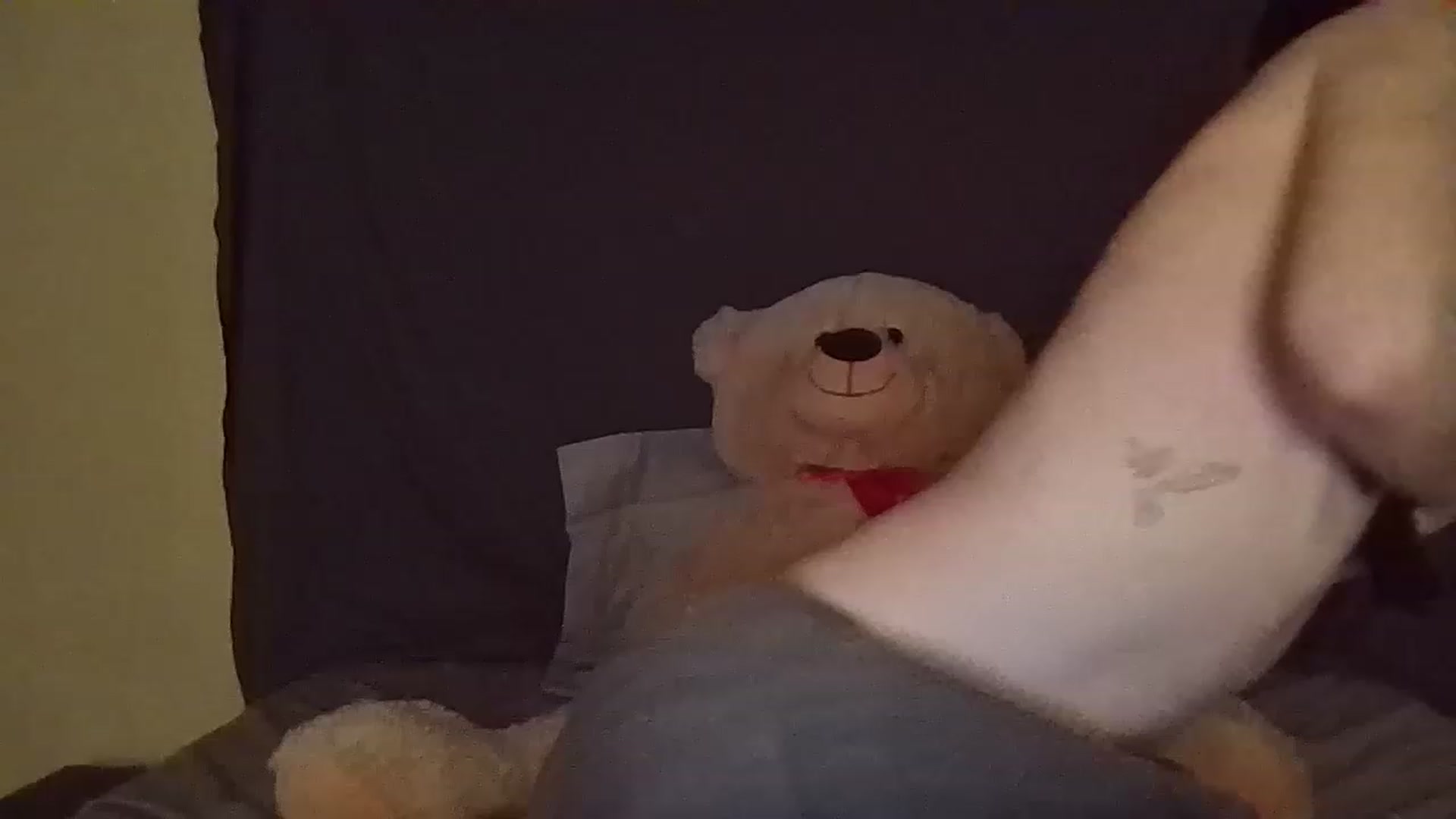 Gallery image thumbnail from Callmekltty's myfreecams stream on, 01/06/2023, 07:13 image 15 of 20