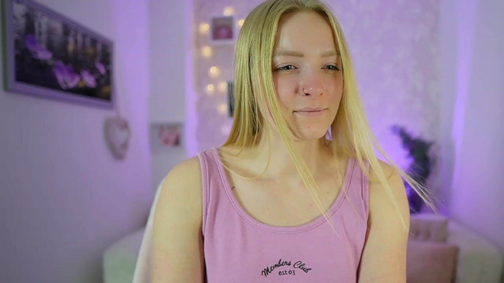 Gallery image thumbnail from Caly_Carter's myfreecams stream on, 12/17/2023, 11:09 image 12 of 20
