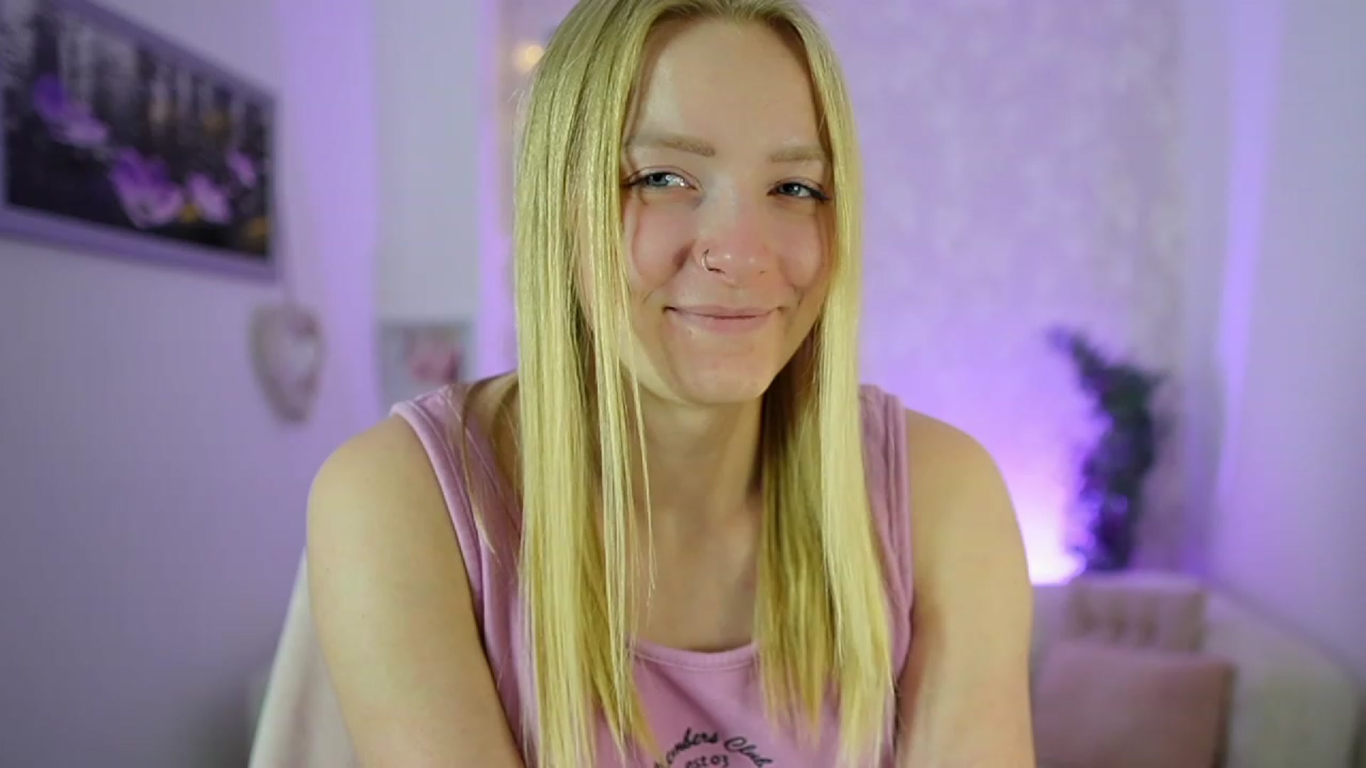 Gallery image thumbnail from Caly_Carter's myfreecams stream on, 12/17/2023, 12:30 image 2 of 20
