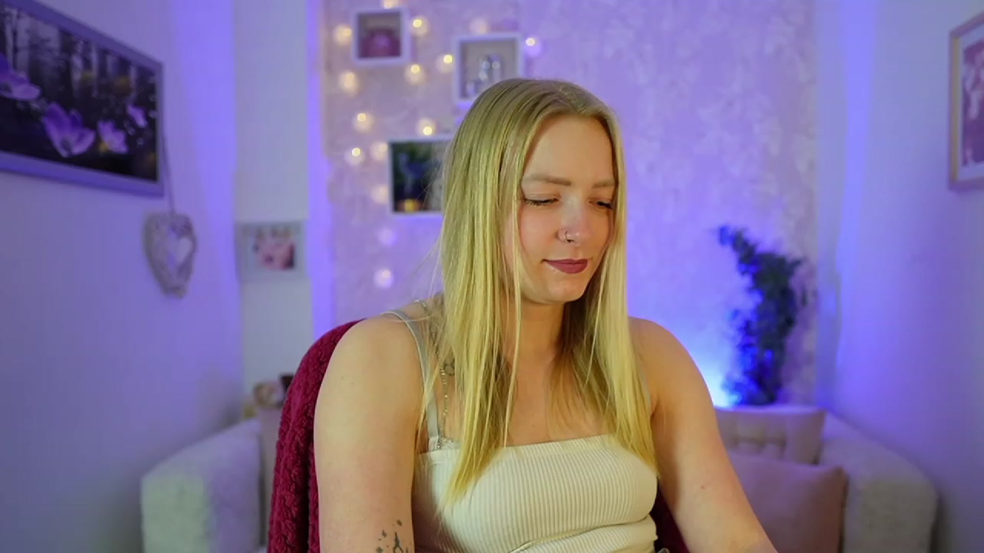 Gallery image thumbnail from Caly_Carter's myfreecams stream on, 12/29/2023, 12:49 image 1 of 20