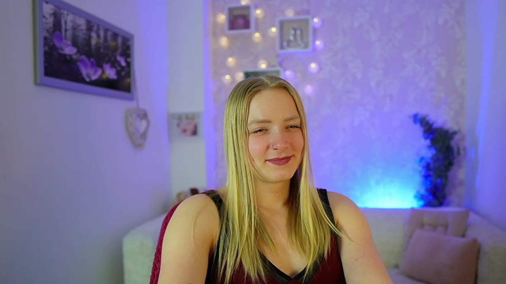 Gallery image thumbnail from Caly_Carter's myfreecams stream on, 12/30/2023, 11:05 image 18 of 20