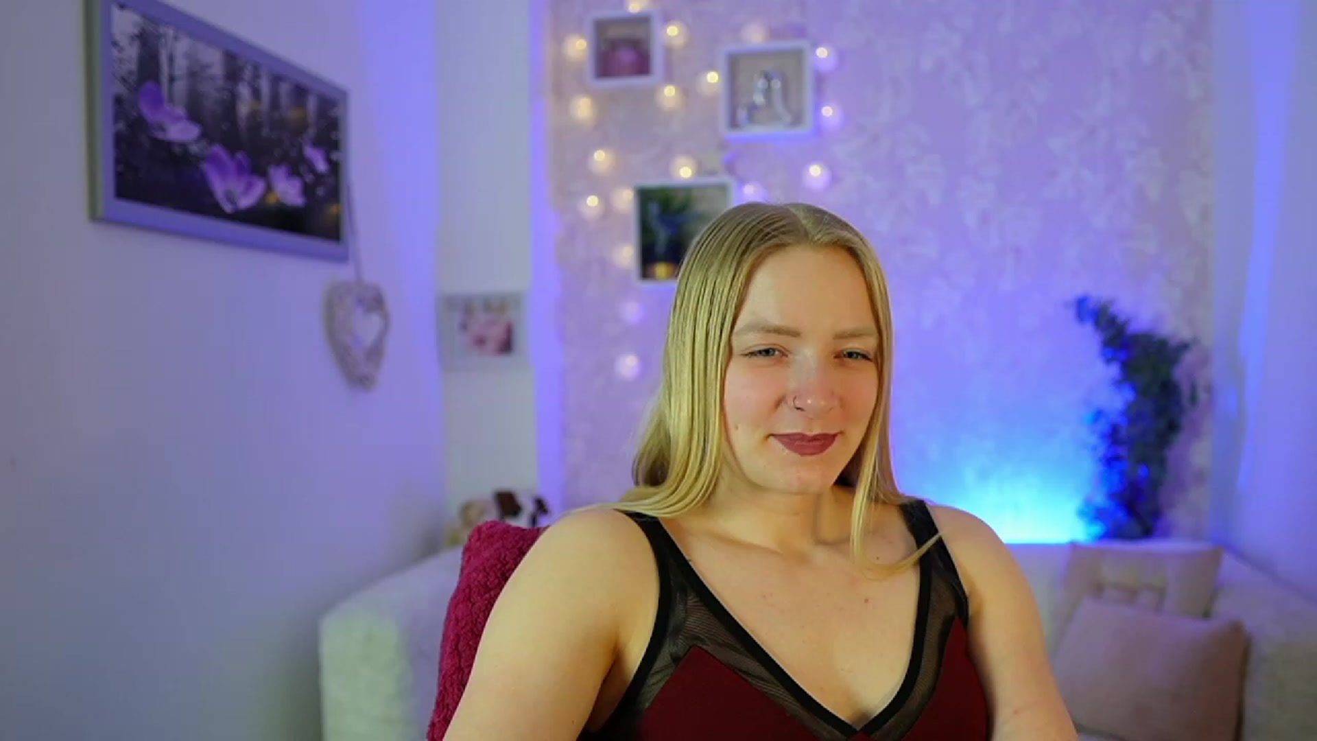 Gallery image thumbnail from Caly_Carter's myfreecams stream on, 12/30/2023, 12:27 image 5 of 20