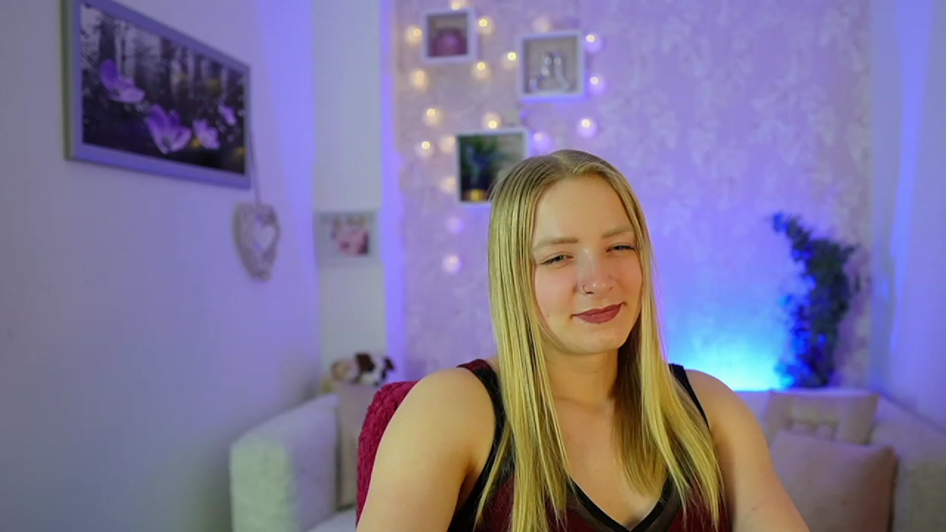 Gallery image thumbnail from Caly_Carter's myfreecams stream on, 12/30/2023, 13:50 image 9 of 20
