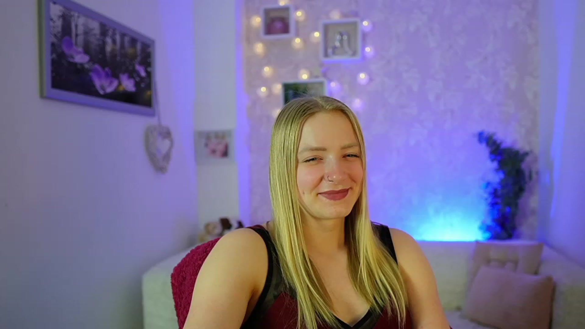 Gallery image thumbnail from Caly_Carter's myfreecams stream on, 12/30/2023, 13:50 image 1 of 20