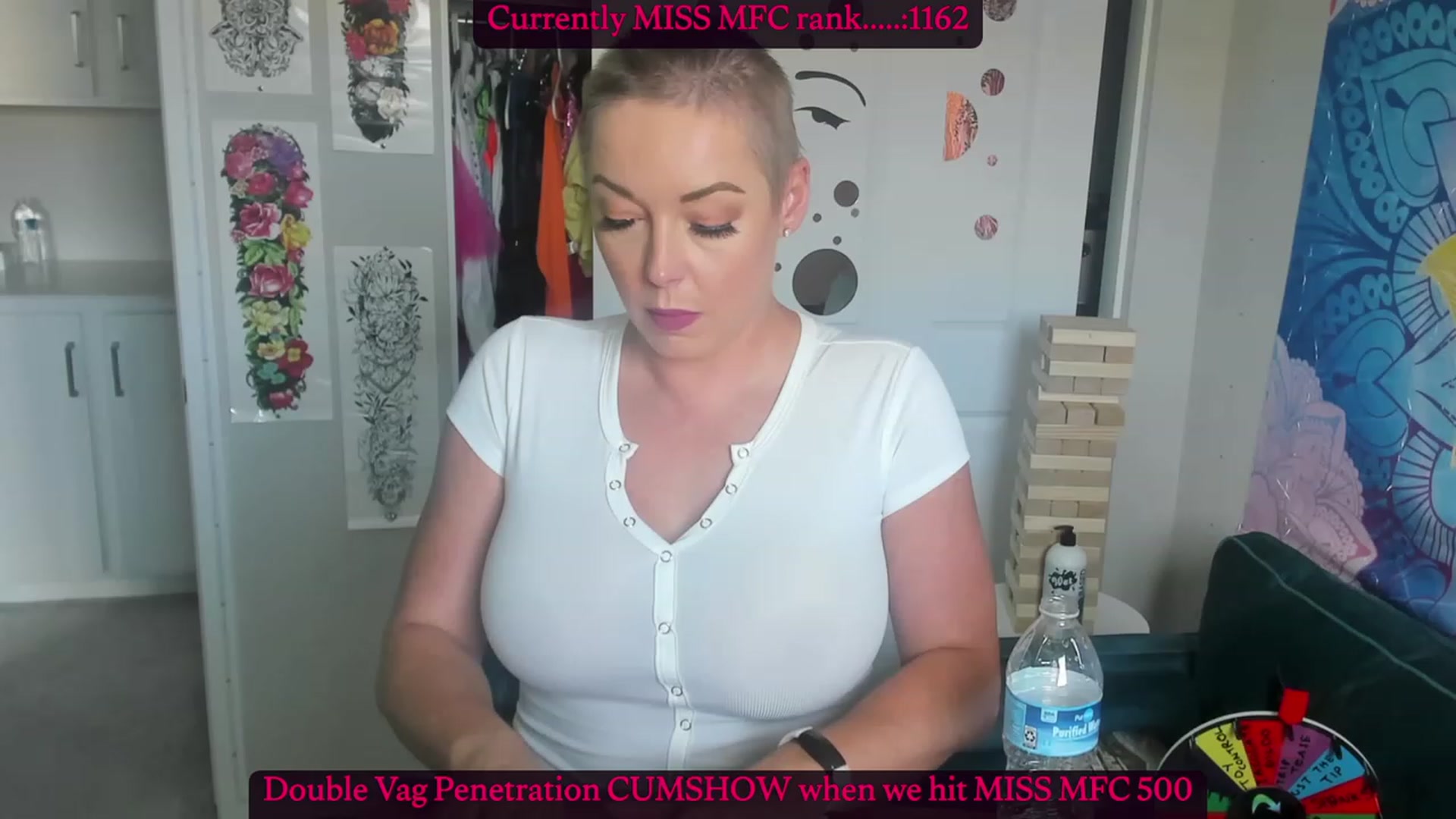Gallery image thumbnail from CamgirlCASS's myfreecams stream on, 06/19/2023, 19:06 image 5 of 20