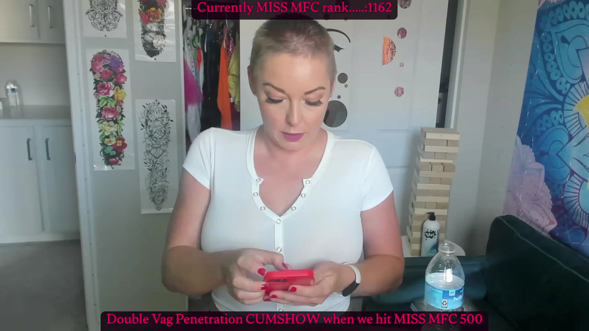 Gallery image thumbnail from CamgirlCASS's myfreecams stream on, 06/19/2023, 19:06 image 3 of 20