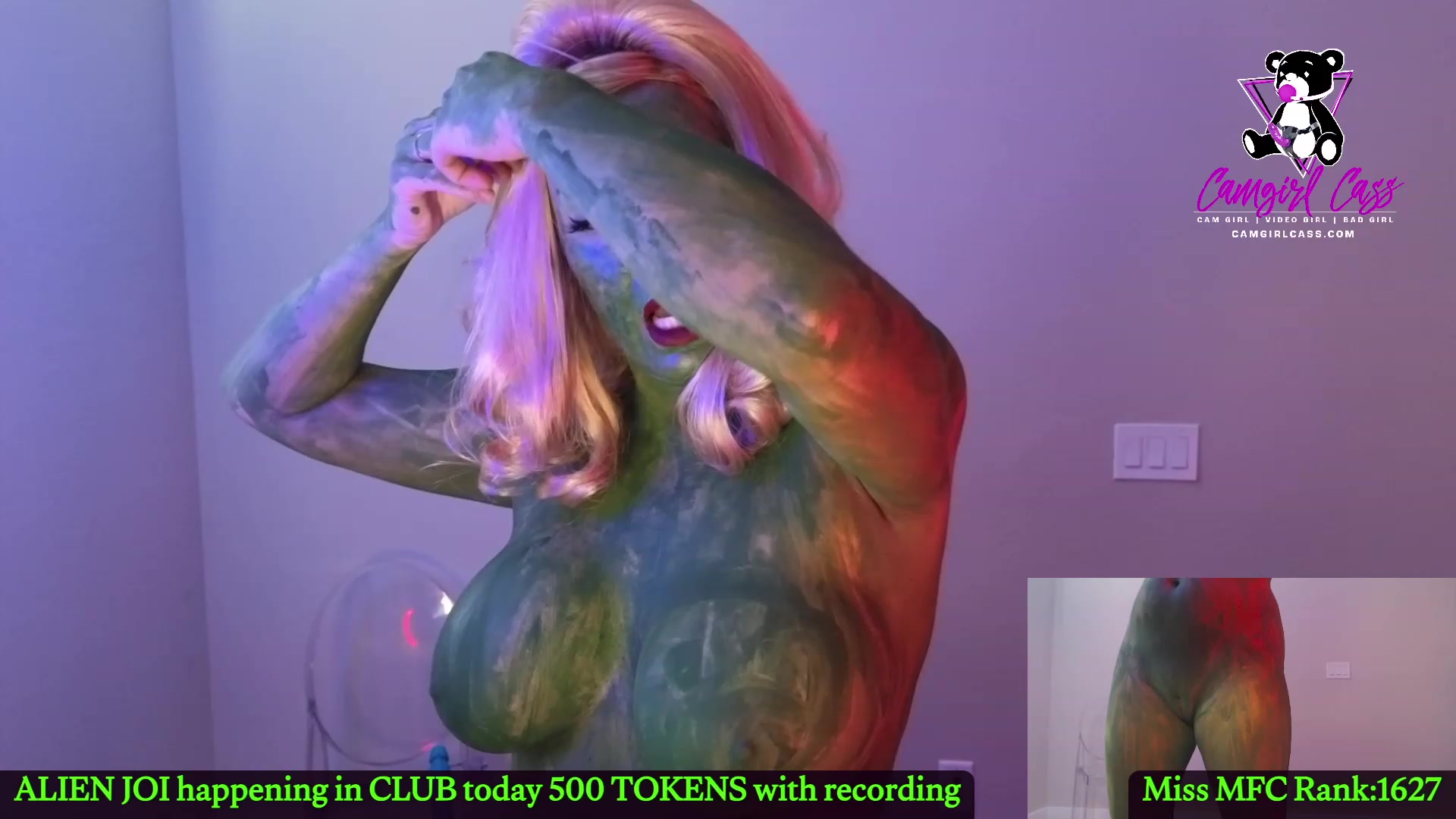 Gallery image thumbnail from CamgirlCASS's myfreecams stream on, 10/19/2023, 19:39 image 11 of 20