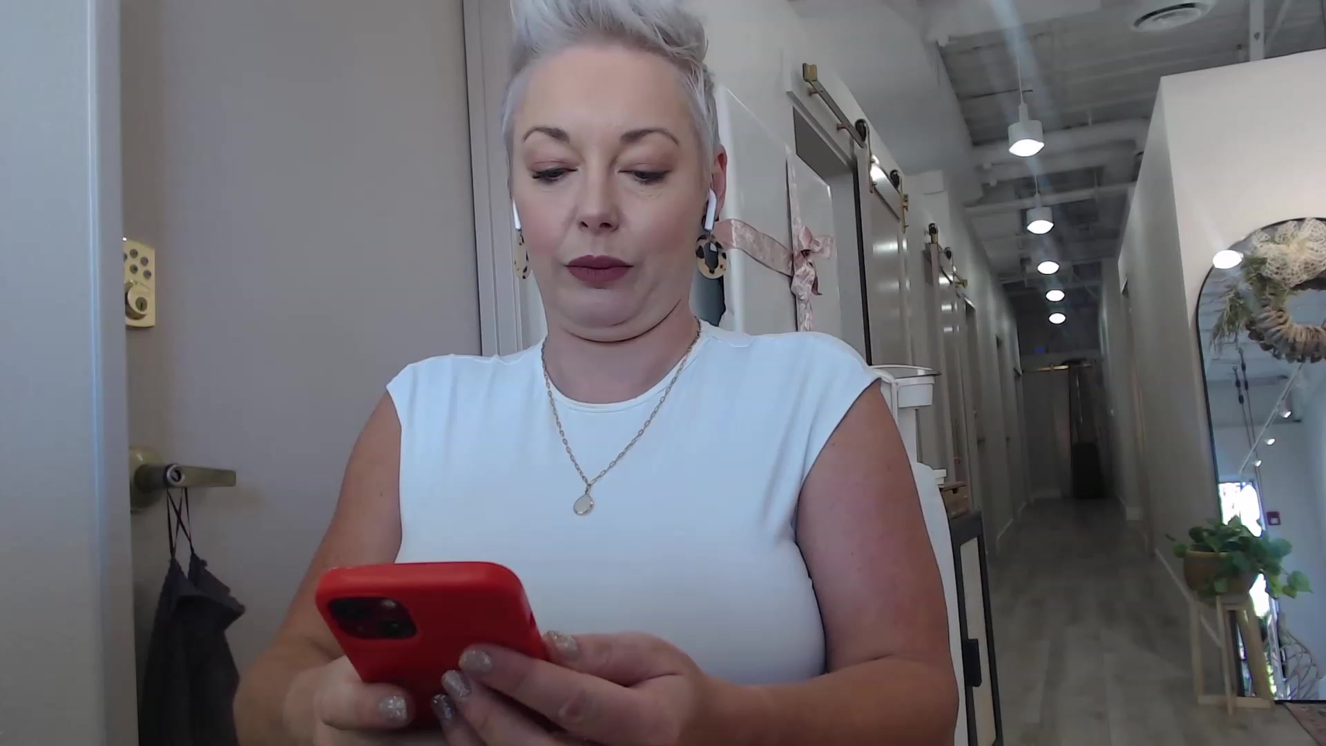 Gallery image thumbnail from CamgirlCASS's myfreecams stream on, 12/09/2023, 17:20 image 16 of 20