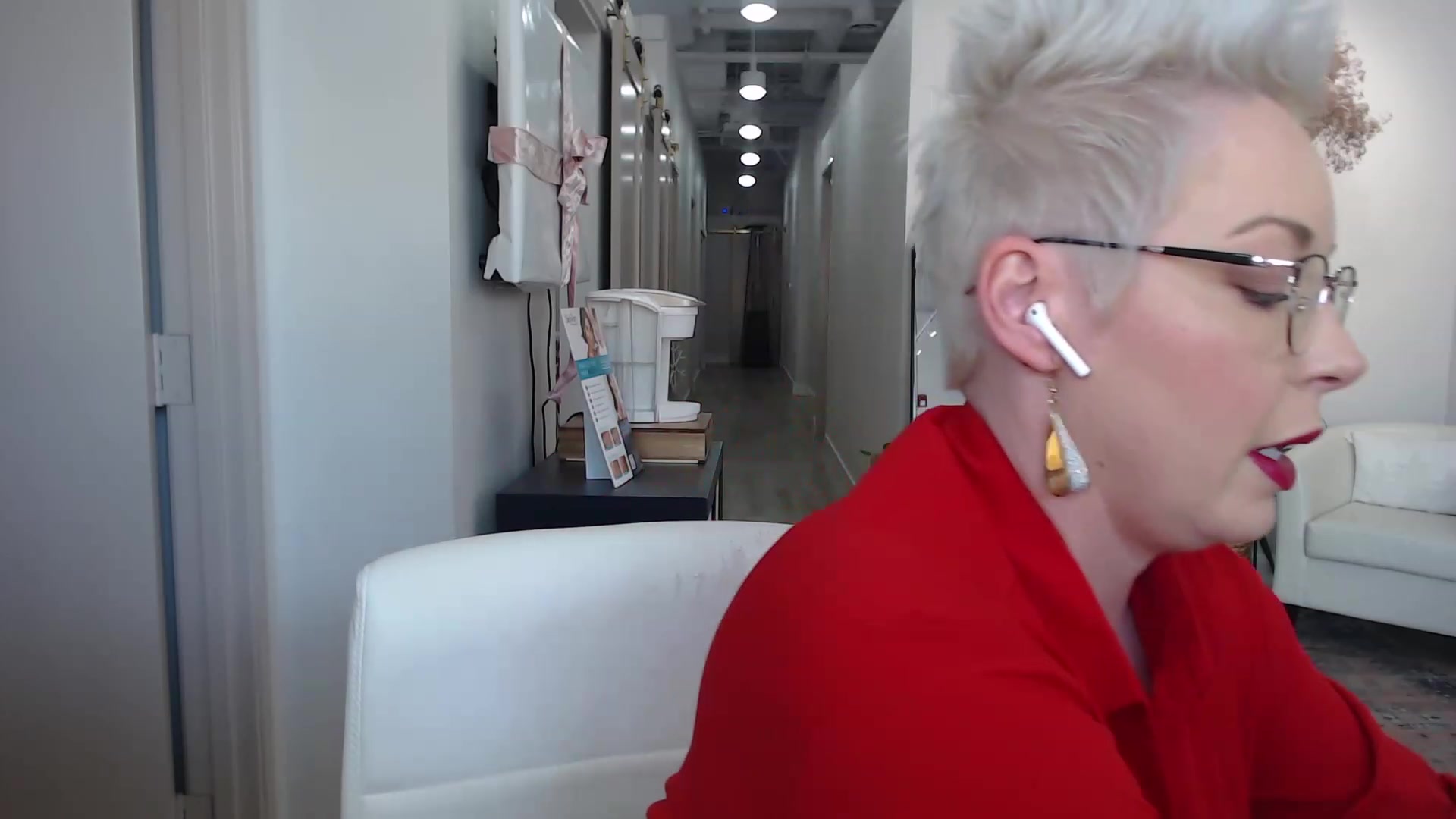 Gallery image thumbnail from CamgirlCASS's myfreecams stream on, 12/16/2023, 18:25 image 10 of 20