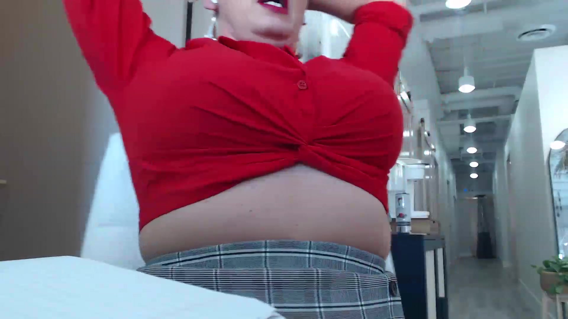 Gallery image thumbnail from CamgirlCASS's myfreecams stream on, 12/16/2023, 18:25 image 16 of 20