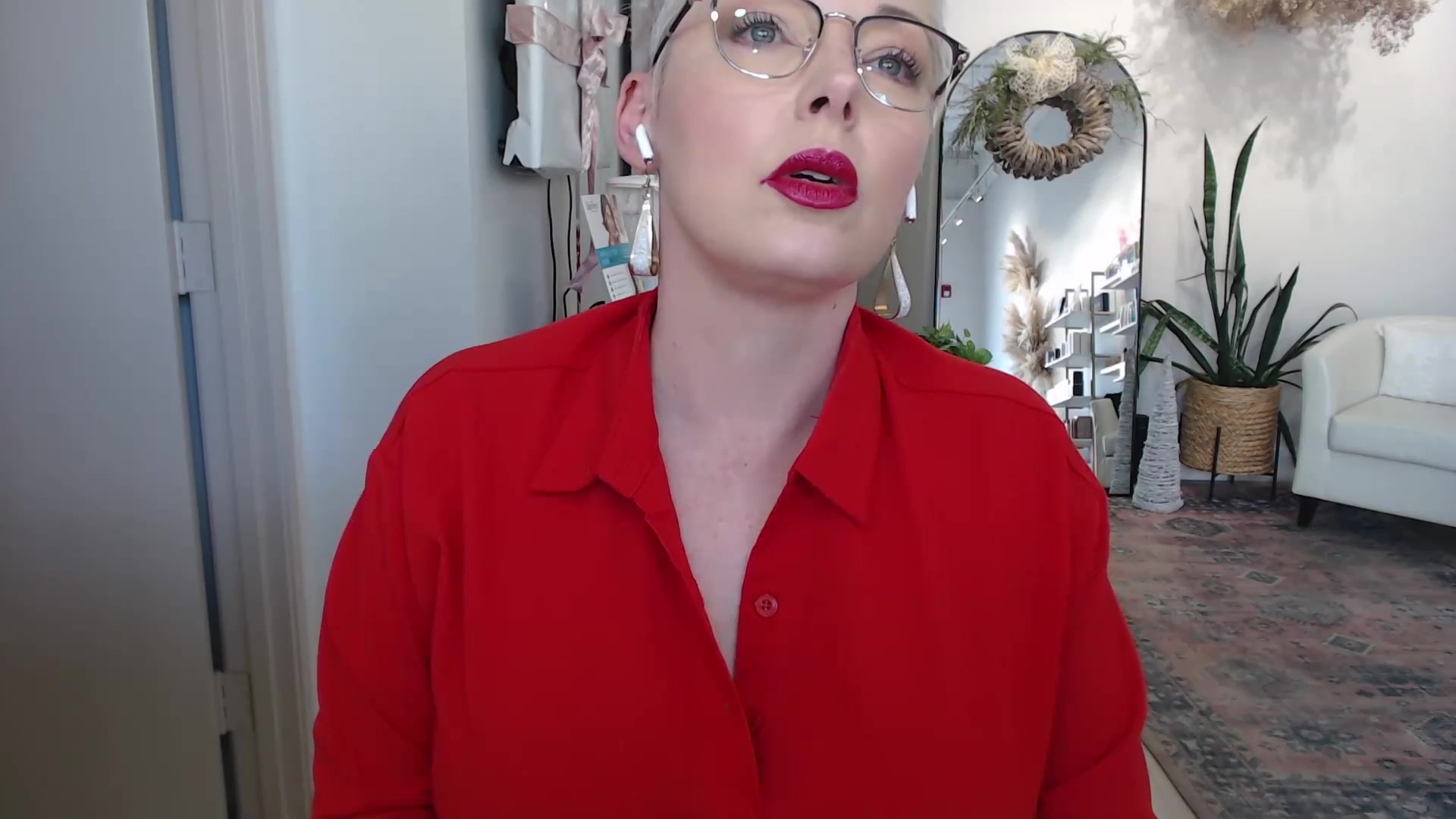 Gallery image thumbnail from CamgirlCASS's myfreecams stream on, 12/16/2023, 18:25 image 20 of 20
