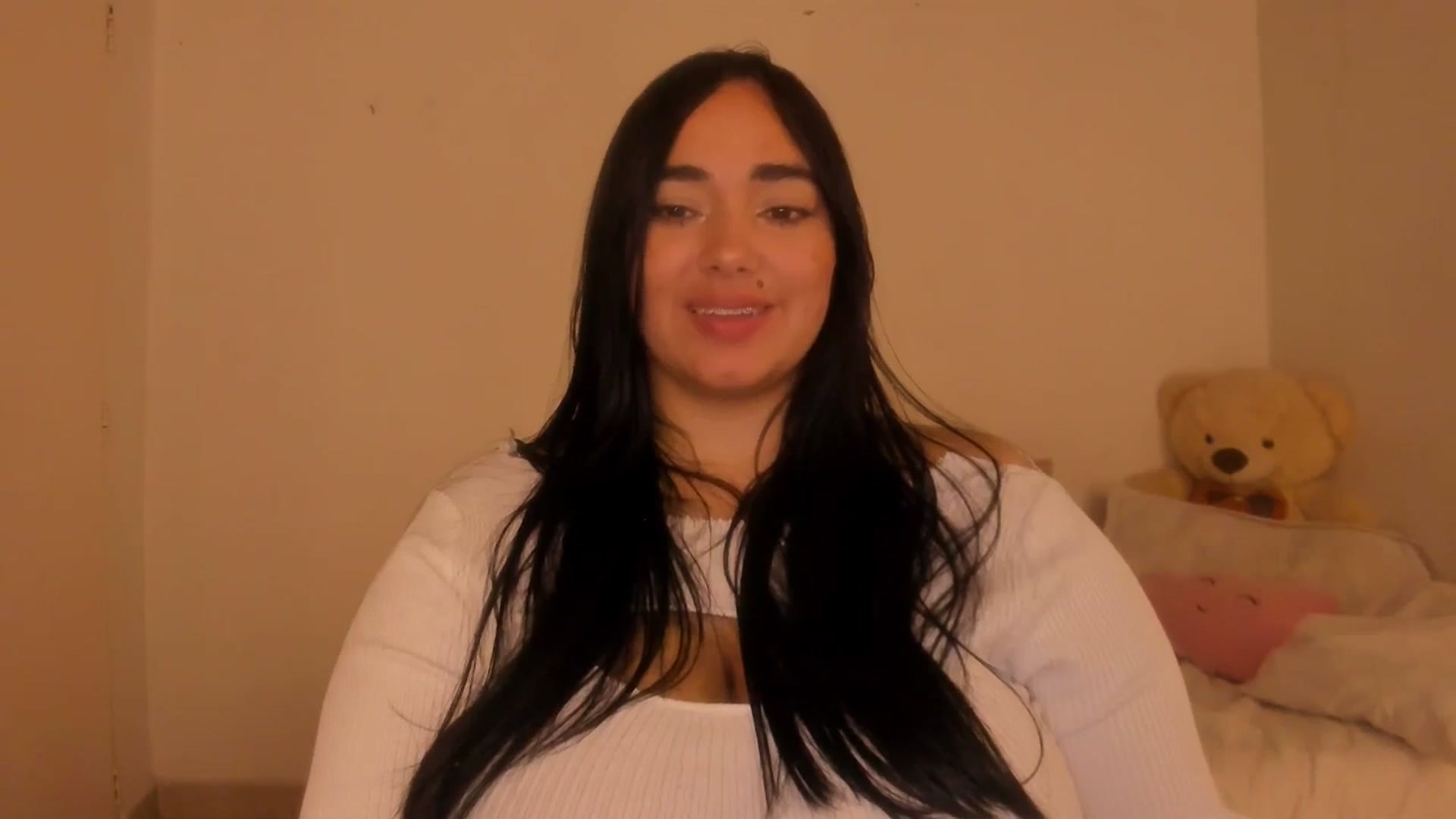 Gallery image thumbnail from CamiiHerrera's myfreecams stream on, 07/06/2025, 11:22 image 3 of 20