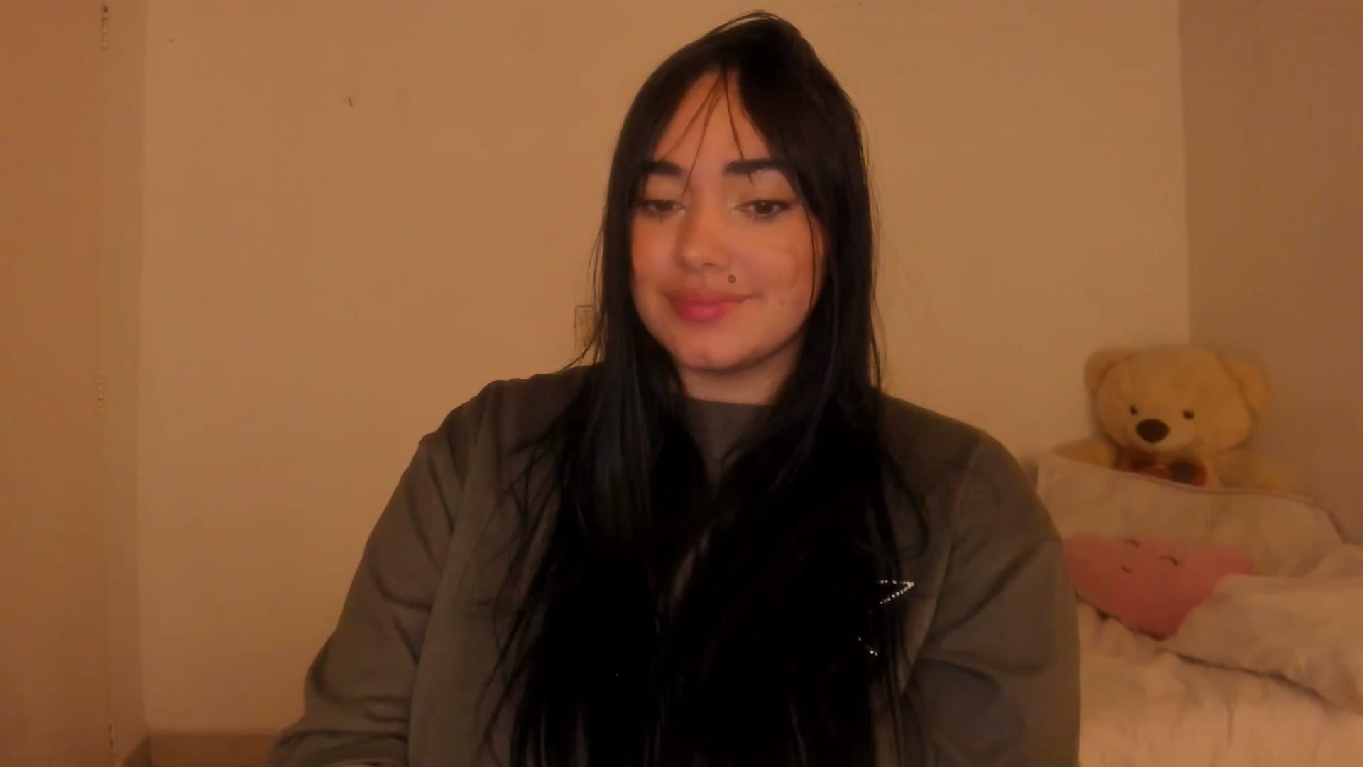 Gallery image thumbnail from CamiiHerrera's myfreecams stream on, 07/06/2025, 11:22 image 11 of 20