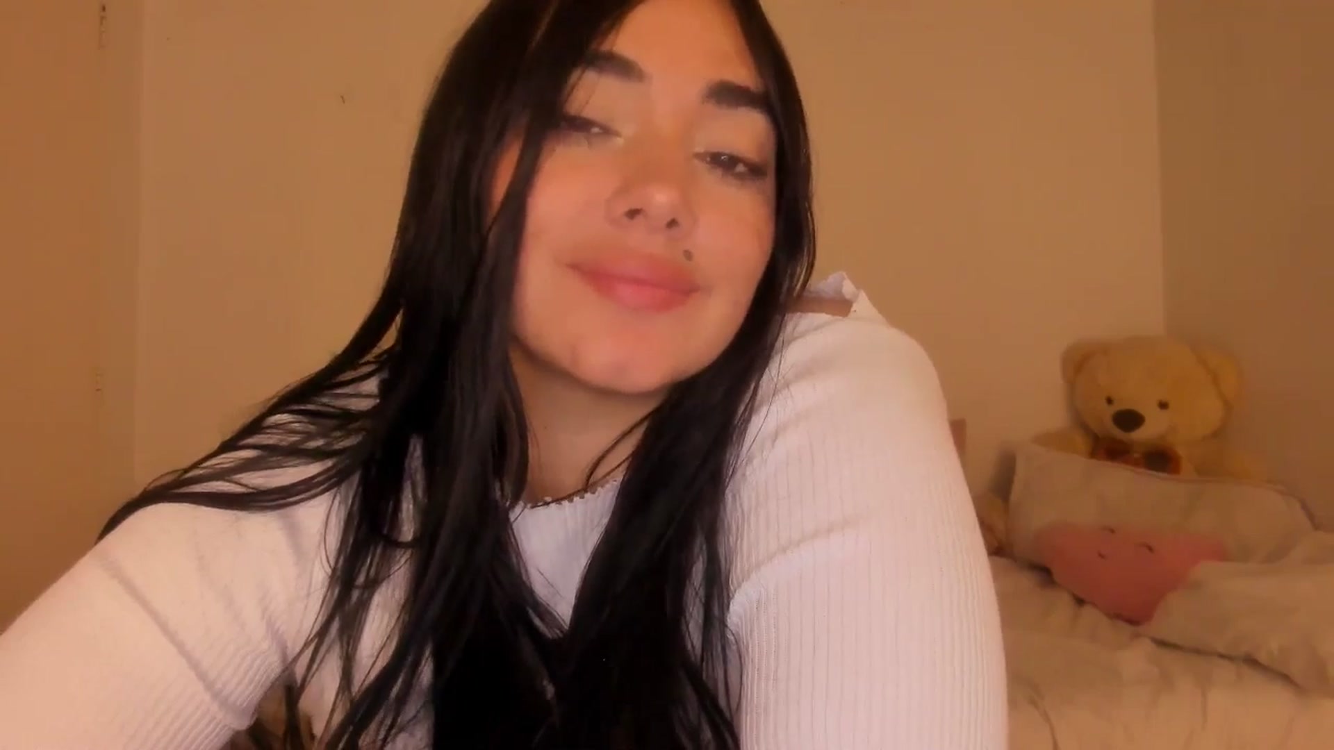 Gallery image thumbnail from CamiiHerrera's myfreecams stream on, 07/06/2025, 11:22 image 5 of 20