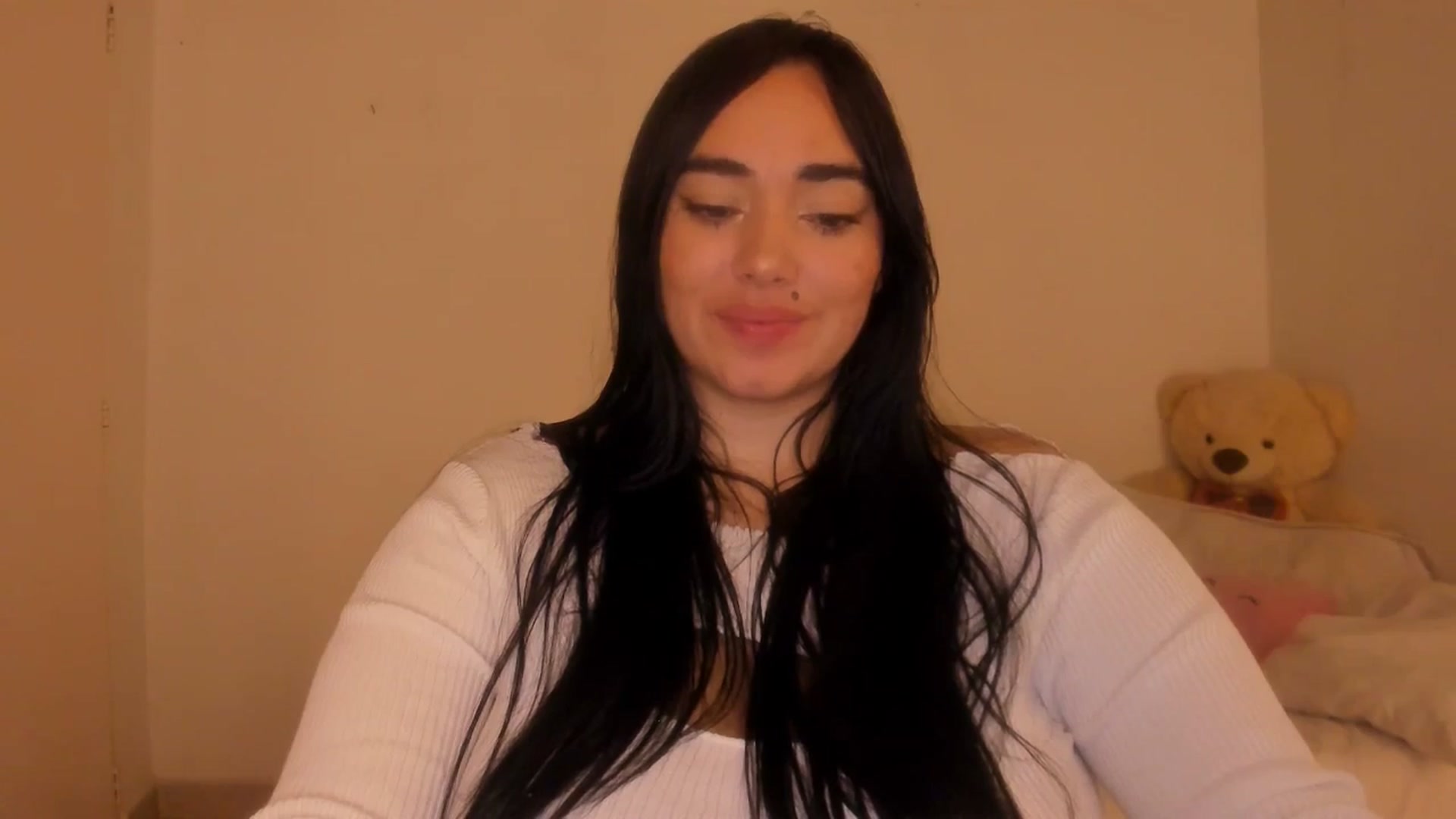 Gallery image thumbnail from CamiiHerrera's myfreecams stream on, 07/06/2025, 11:22 image 4 of 20