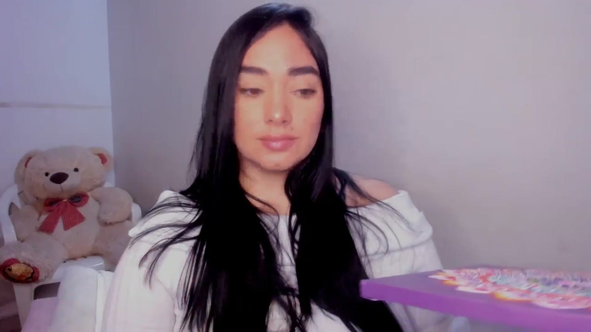 Gallery image thumbnail from CamiiHerrera's myfreecams stream on, 12/27/2025, 11:21 image 9 of 20