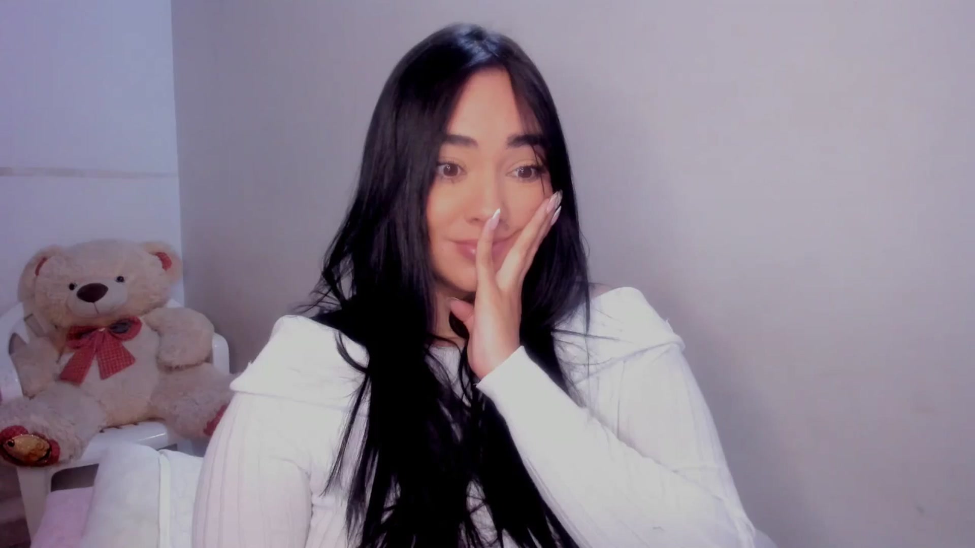 Gallery image thumbnail from CamiiHerrera's myfreecams stream on, 12/27/2025, 11:21 image 17 of 20