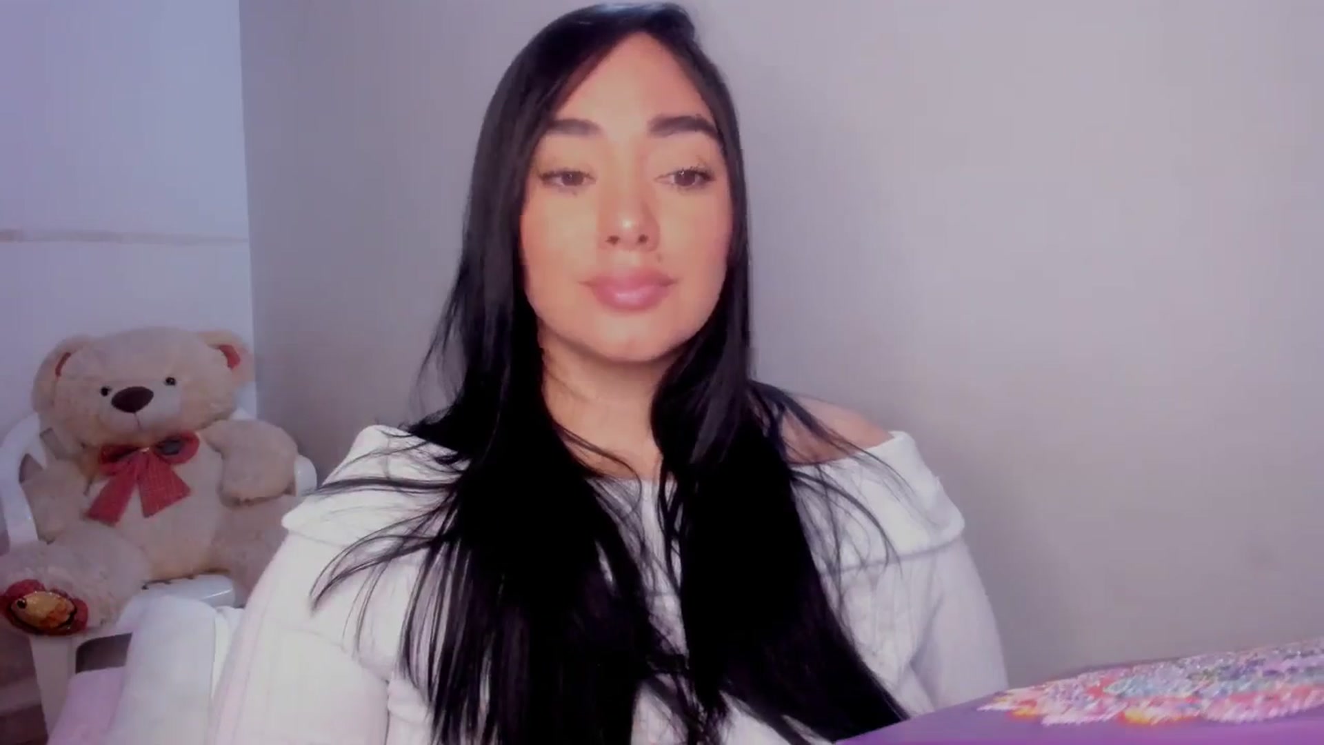 Gallery image thumbnail from CamiiHerrera's myfreecams stream on, 12/27/2025, 11:21 image 10 of 20
