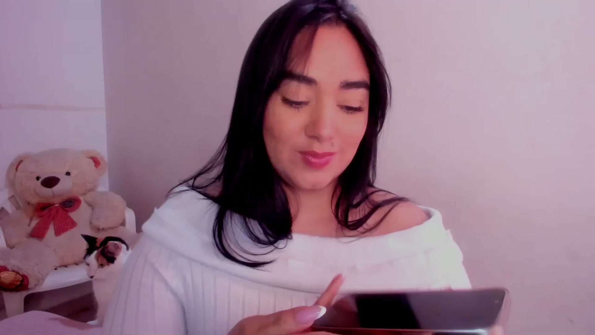 Gallery image thumbnail from CamiiHerrera's myfreecams stream on, 12/27/2025, 12:28 image 14 of 20
