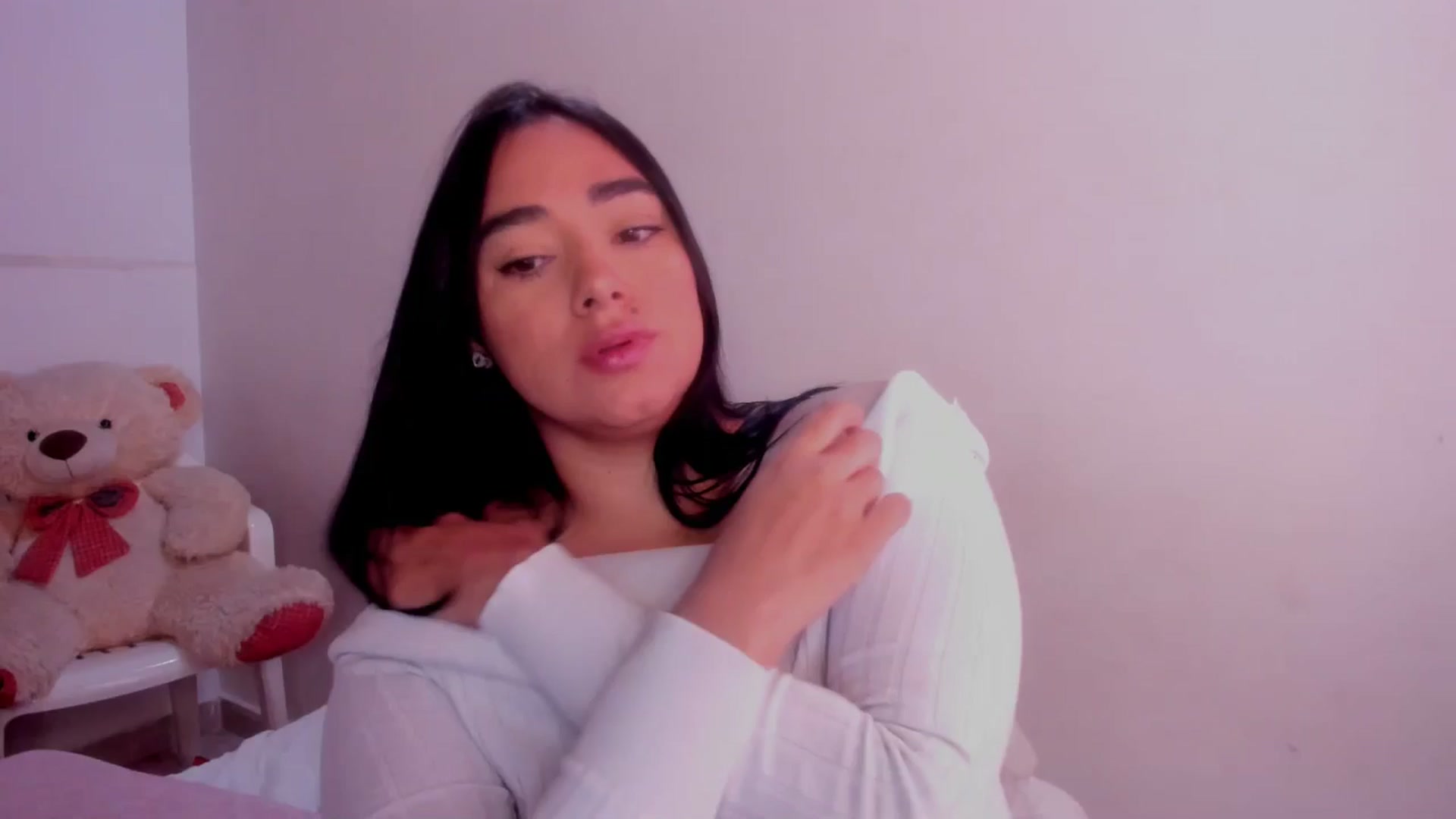 Gallery image thumbnail from CamiiHerrera's myfreecams stream on, 12/27/2025, 12:28 image 19 of 20