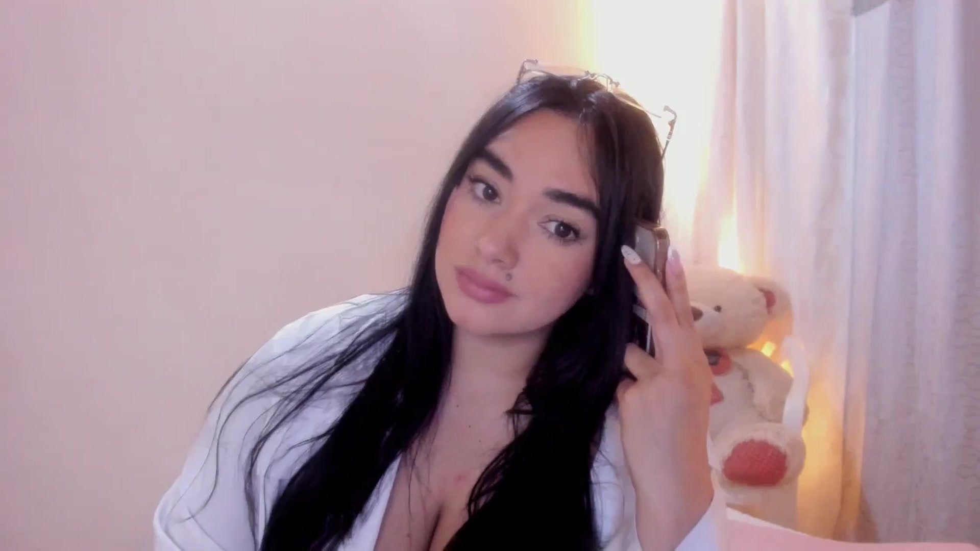 Gallery image thumbnail from CamiiHerrera's myfreecams stream on, 12/29/2025, 09:04 image 10 of 20
