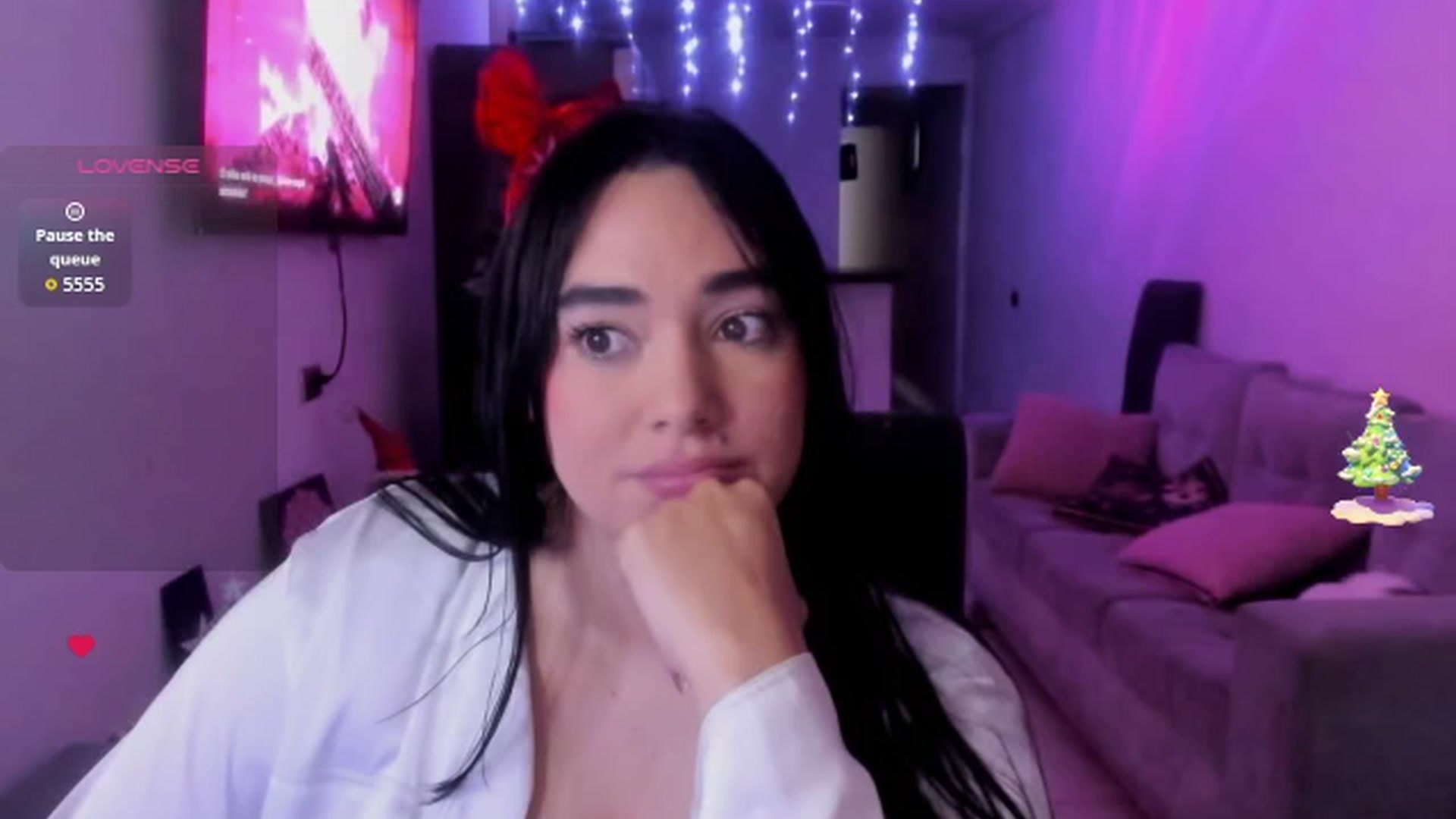Gallery image thumbnail from CamiiHerrera's myfreecams stream on, 12/31/2025, 08:53 image 3 of 20